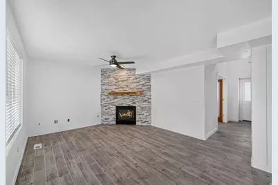 1332 N 2350 E, Layton, UT 84040 - Photo 8