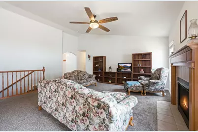 5639 W Pine Shade Pl S, West Valley, UT 84118 - Photo 6