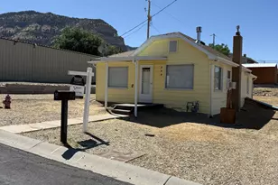 369 W 400 N, East Carbon, UT 84520 - Photo 1