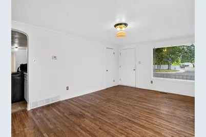344 Liberty St, Layton, UT 84041 - Photo 6
