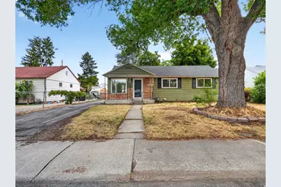 344 Liberty St, Layton, UT 84041 - Photo 2