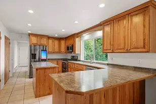 90 E Broadhollow Dr, Woodland Hills, UT 84653 - Photo 10