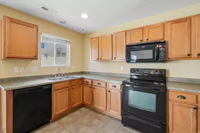 173 W Cooper Ave, Saratoga Springs, UT 84045 - Photo 10