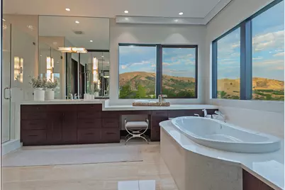 350 E Capitol Oaks Ln N, Salt Lake City, UT 84103 - Photo 46