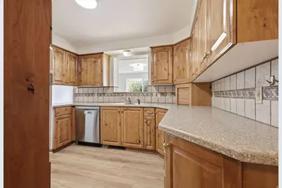 3677 W Kewanee Dr S, West Valley, UT 84120 - Photo 6