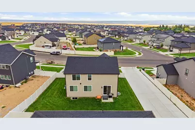 1254 N Berra Blvd W #131, Tooele, UT 84074 - Photo 10