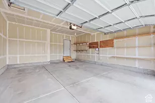 1254 N Berra Blvd W, Tooele, UT 84074 - Photo 40