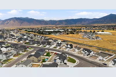 1254 N Berra Blvd W #131, Tooele, UT 84074 - Photo 4
