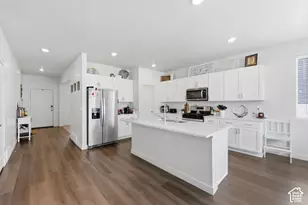 1254 N Berra Blvd W, Tooele, UT 84074 - Photo 1