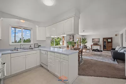 3893 E Ruth Dr, Salt Lake City, UT 84124 - Photo 24