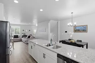 3667 W Evening Sky Ln, South Jordan, UT 84009 - Photo 6