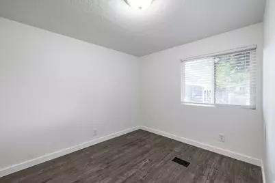 249 E Jordan View Dr S #132, Sandy, UT 84070 - Photo 14