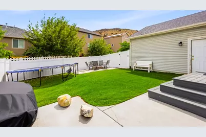 3982 N Parkers Pl, Eagle Mountain, UT 84005 - Photo 22