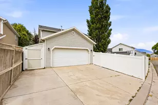 3982 N Parkers Pl, Eagle Mountain, UT 84005 - Photo 24