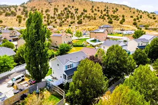 3982 N Parkers Pl, Eagle Mountain, UT 84005 - Photo 30