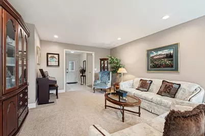9801 S Amberwood Cir, South Jordan, UT 84095 - Photo 4