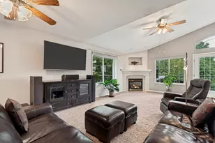 9801 S Amberwood Circle, South Jordan, UT 84095 - Photo 8