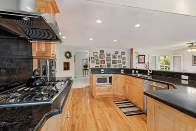 9801 S Amberwood Cir, South Jordan, UT 84095 - Photo 12