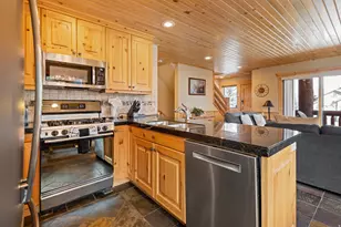 3995 N Timber Wolf Ln, Park City, UT 84098 - Photo 12