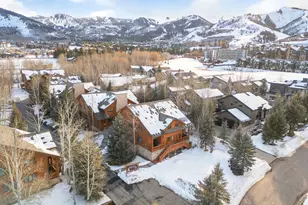 3995 N Timber Wolf Ln, Park City, UT 84098 - Photo 32