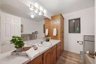 889 S Fox Hill Dr, Spanish Fork, UT 84660 - Photo 24