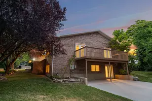 889 S Fox Hill Dr, Spanish Fork, UT 84660 - Photo 4