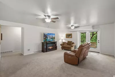 1370 E Meadow Valley Dr, Draper, UT 84020 - Photo 26