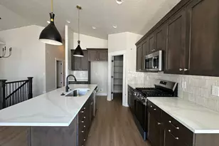 518 W 1860 N, Tooele, UT 84074 - Photo 6