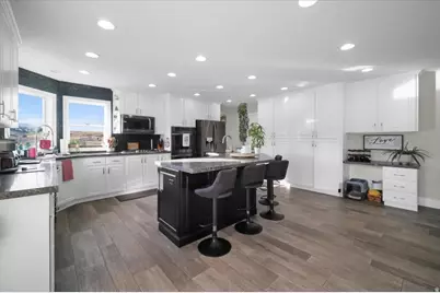 14656 S Rose Creek Ln W, Herriman, UT 84096 - Photo 24