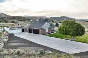 14656 S Rose Creek Ln W, Herriman, UT 84096 - Photo 8