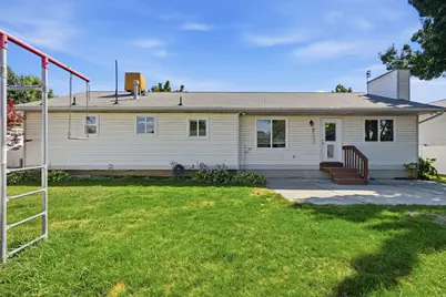 38 W Clay Park Dr, Murray, UT 84107 - Photo 38