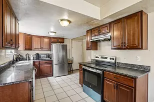 2919 W 2730 S, West Valley, UT 84119 - Photo 10
