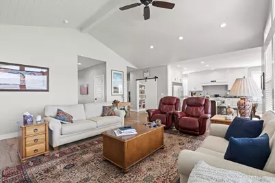 73 N Sherwood Dr, Providence, UT 84332 - Photo 8