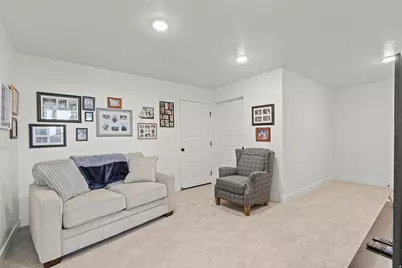 73 N Sherwood Dr, Providence, UT 84332 - Photo 40