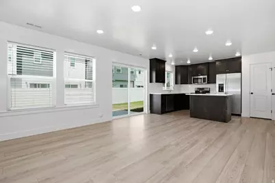 211 E 520 N, Providence, UT 84332 - Photo 8