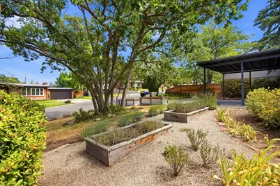 2964 E Morgan Dr, Holladay, UT 84124 - Photo 8