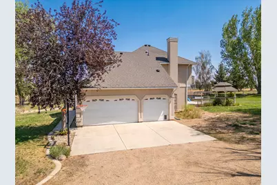 728 S 4000 W, Roosevelt, UT 84066 - Photo 4