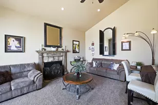 728 S 4000 W, Roosevelt, UT 84066 - Photo 8