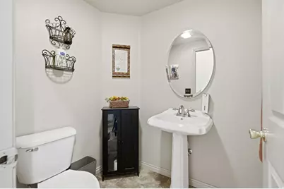 728 S 4000 W, Roosevelt, UT 84066 - Photo 20