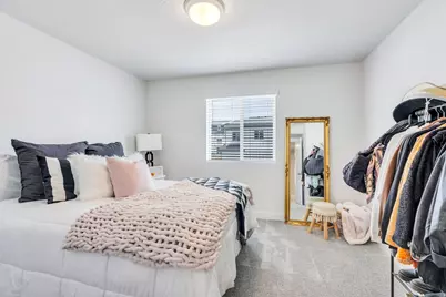 947 W Terracotta Dr, Saratoga Springs, UT 84045 - Photo 14
