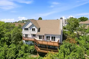 923 W Wilshire Ct, Farmington, UT 84025 - Photo 2