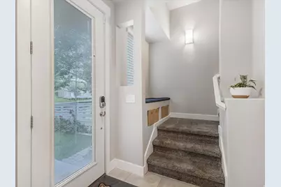 4773 W Daybreak Rim Way S, South Jordan, UT 84009 - Photo 4