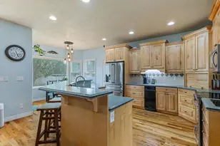 732 W 2300 S, Syracuse, UT 84075 - Photo 14