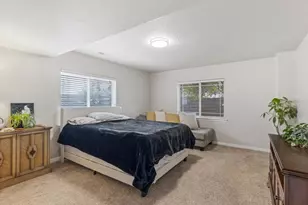 732 W 2300 S, Syracuse, UT 84075 - Photo 26