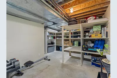 732 W 2300 S, Syracuse, UT 84075 - Photo 30
