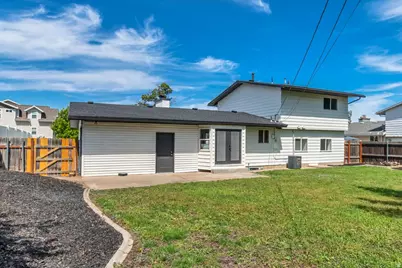 8791 S 1350 E, Cottonwood Heights, UT 84093 - Photo 24