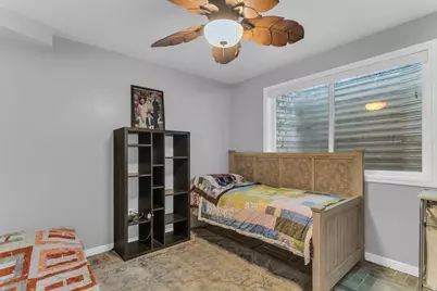 1451 E Longdale Dr, Sandy, UT 84092 - Photo 34