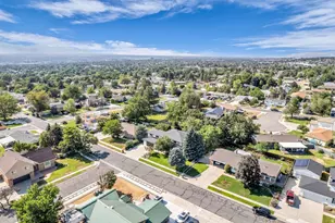 1451 E Longdale Dr S, Sandy, UT 84092 - Photo 40