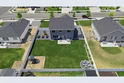 571 S 690 E, Hyrum, UT 84319 - Photo 22