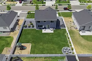 571 S 690 E, Hyrum, UT 84319 - Photo 22